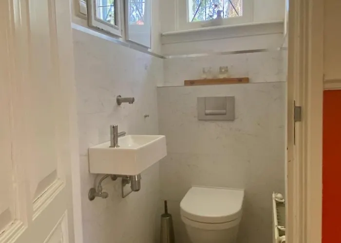 Authentic Near Amsterdam And Nature *